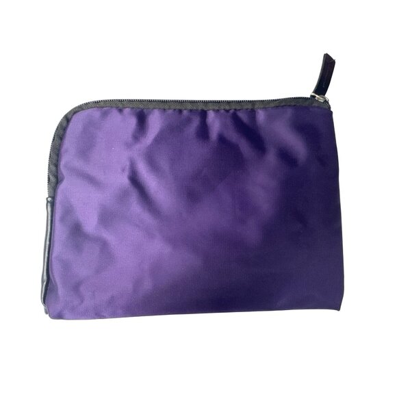 Tumi For Delta Airlines Purple Travel Toiletry Kit Bag With Accessories - Picture 2 of 8